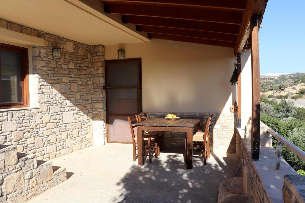 Amathianis Villa Triopetra Bagian luar foto